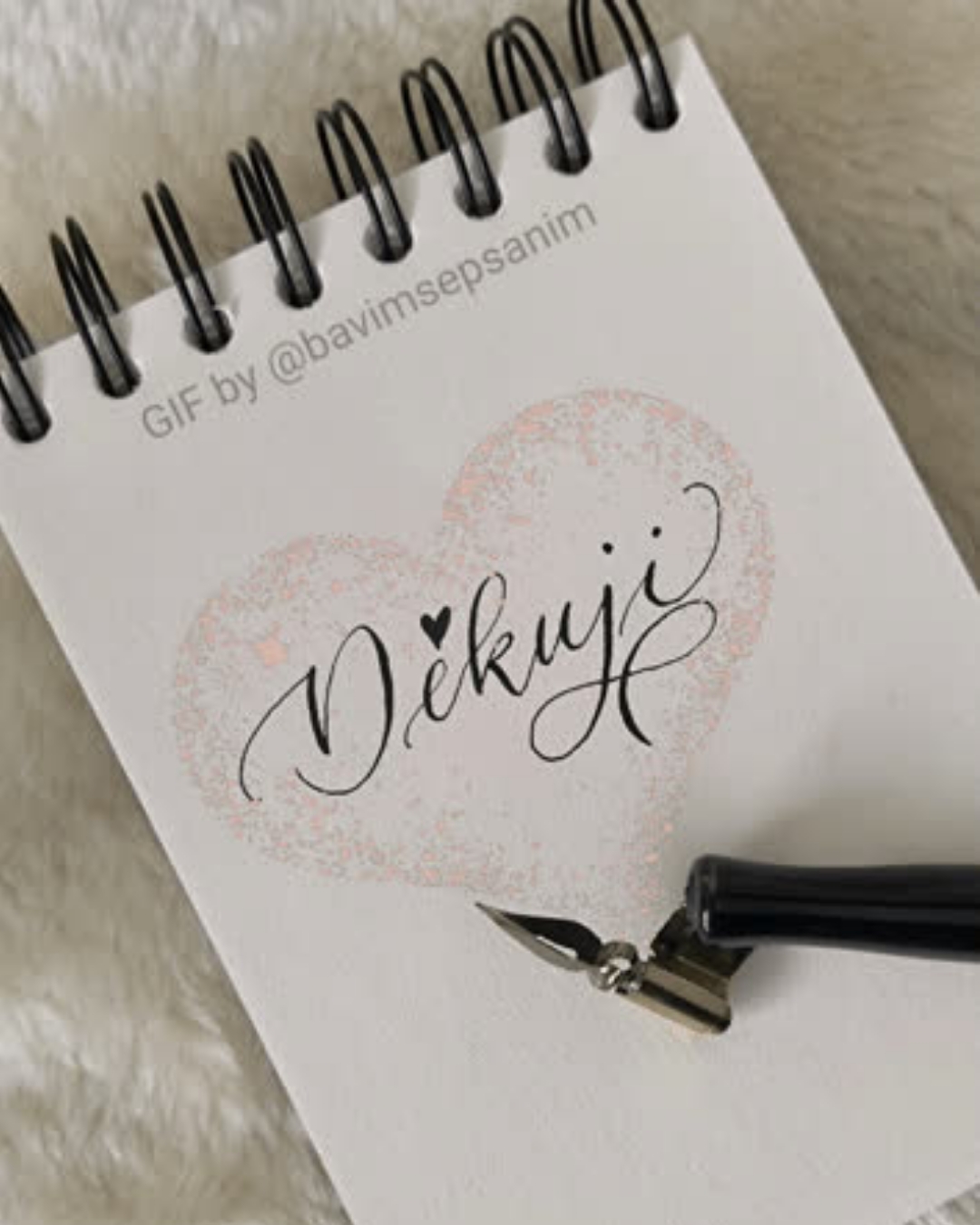 Ukázky mých "kali" GIFů zde ...
